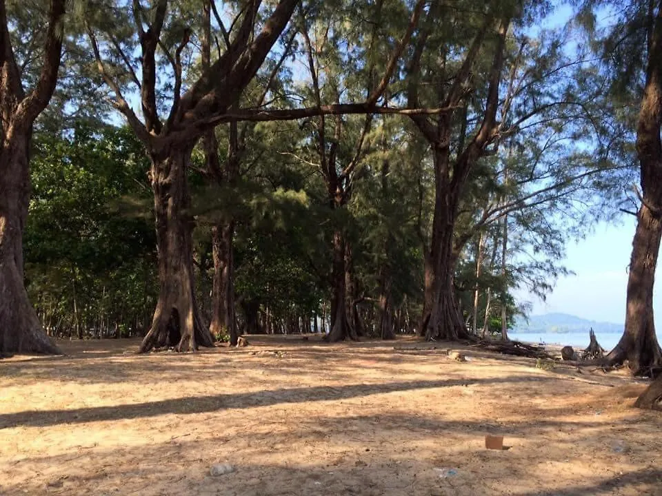 Guest house Malai Maikhao Near Beach Ban Mai Chalae Thailand